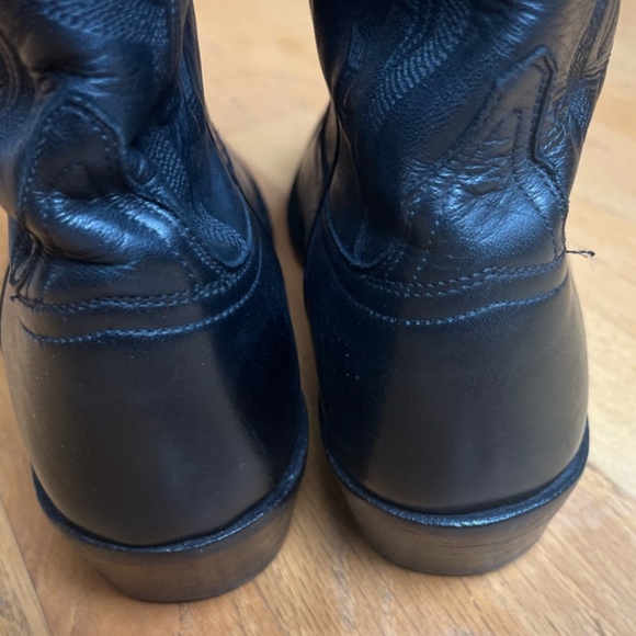 Lucchese Handmade Classics black (goat or calfskin glove) cowboy boots - Picture 4 of 9